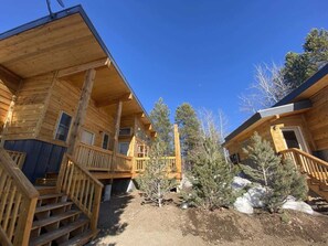 Exterior - Two Moons Cabin* 2Br, 2Ba, 34 Miles to YNP (Island Park)