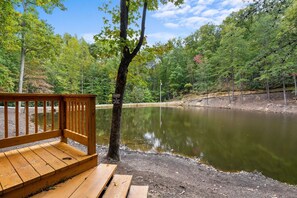 Cabin, 2 Bedrooms | Property grounds