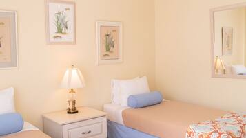 2 habitaciones, minibar, espacio para trabajar con laptop y wifi gratis