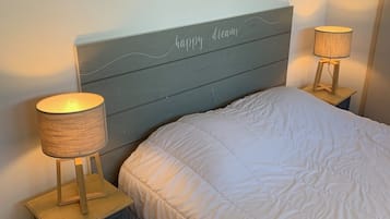 2 sovrum, strykjÀrn/strykbrÀda, gratis wi-fi och sÀngklÀder