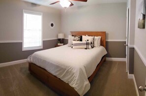 3 bedrooms, WiFi, bed sheets