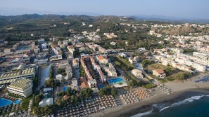 Exterior - Blue Sky Hotel Superior Apartment with garden view & pool (Αγία Μαρίνα)