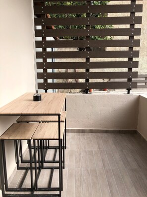Exterior - Lemon Tree Suites Near ATH Airport (Markopoulo Mesogaias)