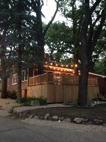 Charming West Lake Okoboji Cabin