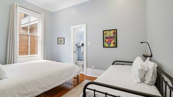 2 Schlafzimmer, Bügeleisen/Bügelbrett, Reisekinderbett, kostenloses WLAN