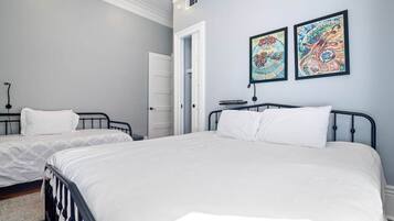 2 Schlafzimmer, Bügeleisen/Bügelbrett, Reisekinderbett, kostenloses WLAN