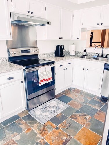 NEW 2BEDROOM 2 BATH PRIVATE CONDO GATED COMMUNITY