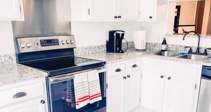 NEW 2BEDROOM 2 BATH PRIVATE CONDO GATED COMMUNITY