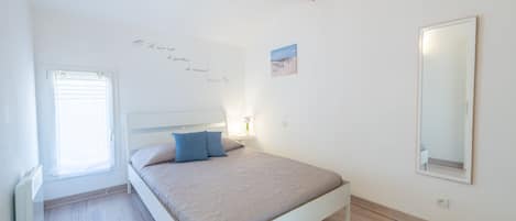 2 habitaciones, tabla de planchar con plancha y wifi gratis