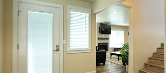 Large Townhouse in Downtown Pismo, Sleeps 12!