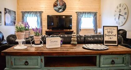 Unique 2 BR Spacious Cottage