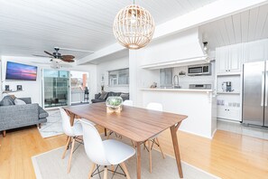Interior - Newly Renovated Beach House | 1 Block to Beach | Sunny & Relaxing | Walk to all the Fun! (Newport Beach)
