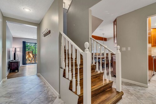 Walk In, Pointe Royale, Indoor Pool, pickleball