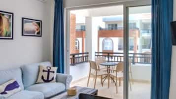 Deluxe Apartment | Living room