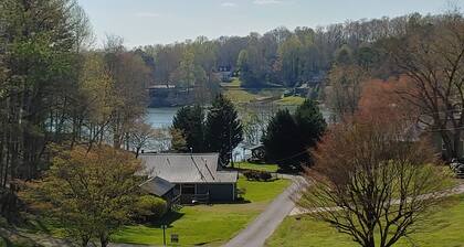 Peaceful Townhouse - Near Lake Chatuge-short drive to Murphy/Casino