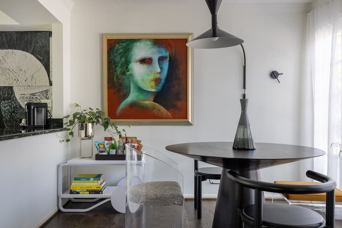 Bungalow, 1 trÚs grand lit, patio, dans les dépendances | 1 chambre, literie de qualité supérieure, minibar