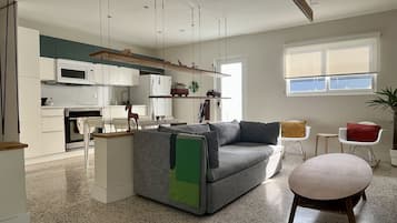 Smart TV, offices
