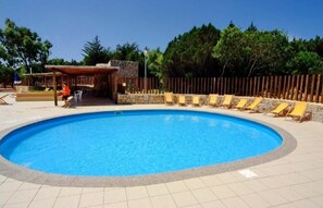 Outdoor pool - Costa Serena, cottage near the sea. (Palau)