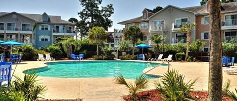 Indoor pool, outdoor pool