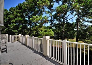 Property grounds - Sports lovers dream -  World Class Golf Course, fis Beach's at your fingertips (Calabash)