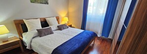 1 bedroom, in-room safe, desk, iron/ironing board