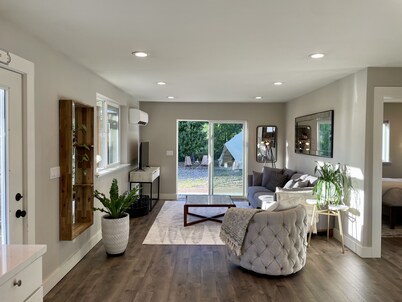 Private Countryside Home & Seasonal Glamping Tents - ZEBRA Farm tour!