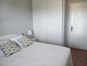 2 chambres, lit parapluie, Wi-Fi gratuit