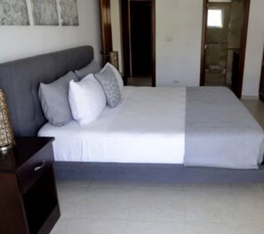 华丽别墅 | 3 多间卧室、免费 WiFi、床单