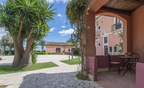 Outdoor dining - Appartamento con Veranda - Hotel Lady Lusya (Sicilia)