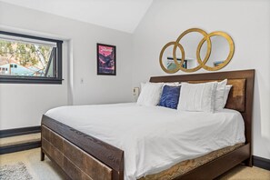 2 bedrooms, iron/ironing board, free WiFi, bed sheets - Base Camp Boutique: Hike, Ski, Soak & Sip (Telluride)