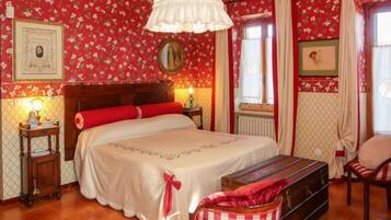 2 Schlafzimmer, Schreibtisch, kostenloses Internet