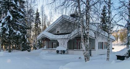 Hallantytär a2 paritalo by Interhome