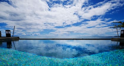 Villa Bella Vita ENJOY VILLAS / 3 bdrm with AC / 3 bath / pool+lagoon access
