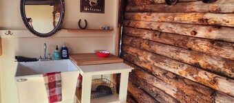 The Cowboy Cabin at the Paria River Ranch