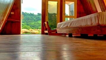 豪華客房 | 書桌、免費無線上網