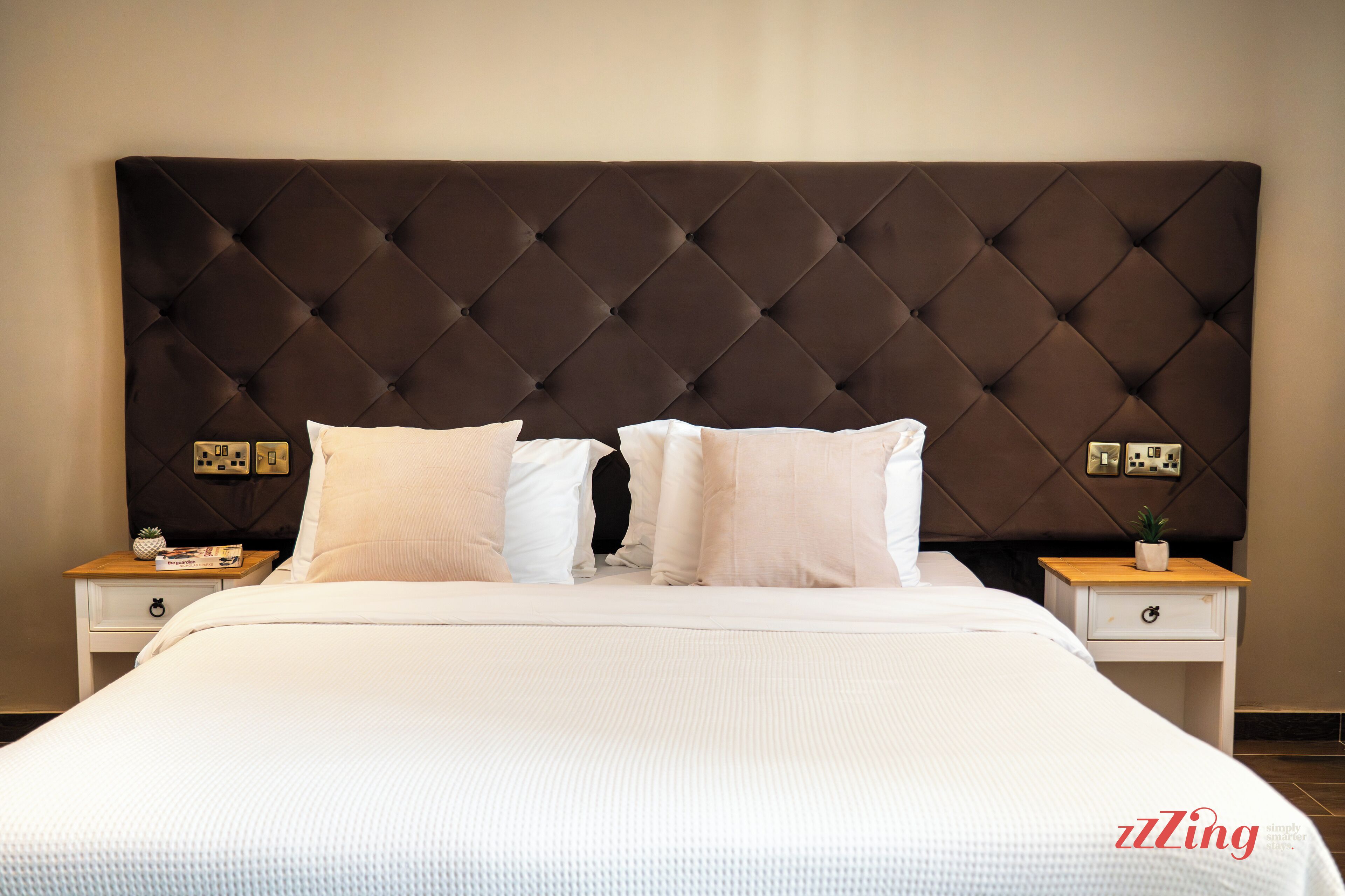 1 bedroom, in-room safe, desk, laptop workspace