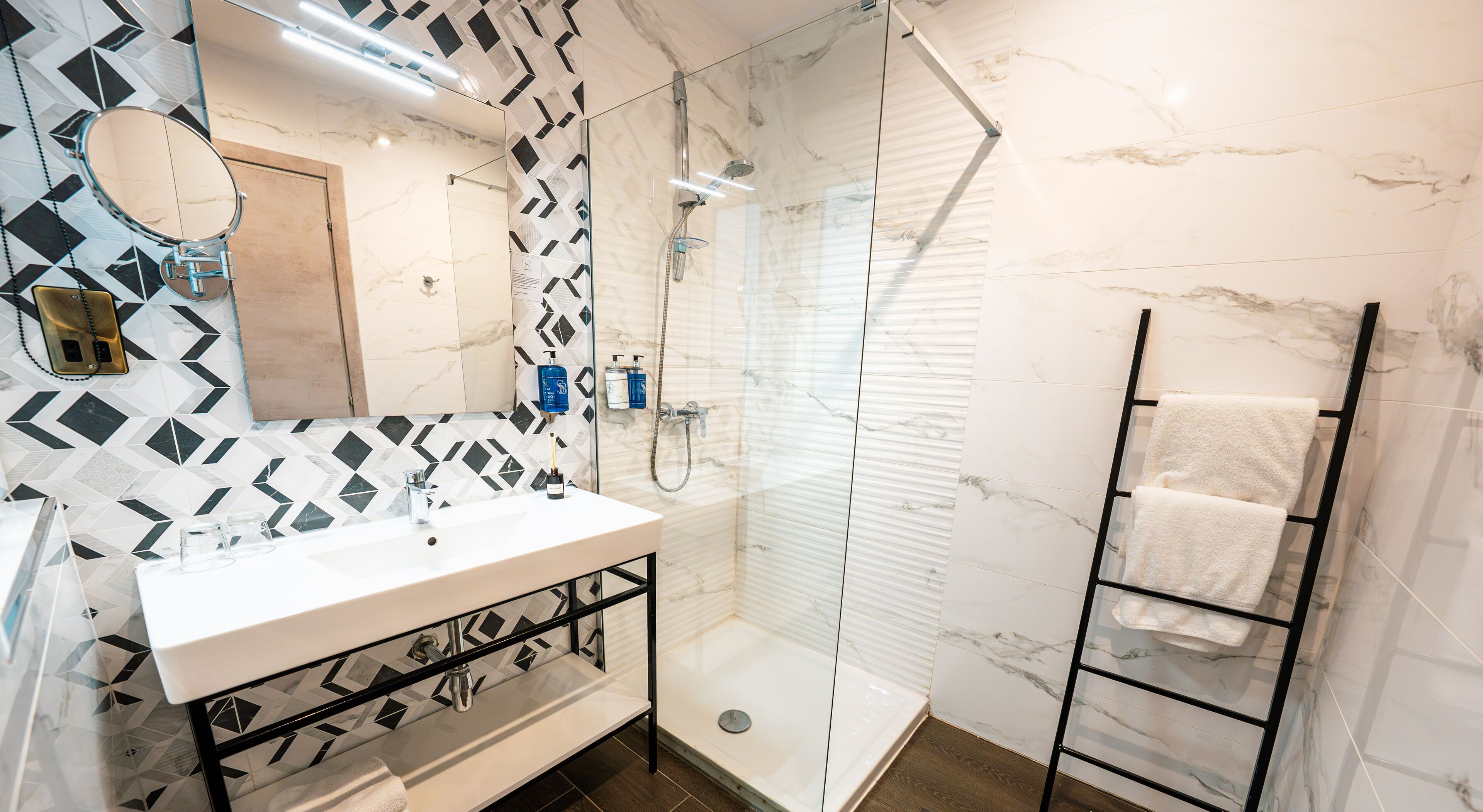 Photo - The Segond Hotel