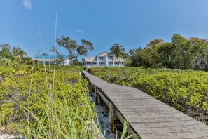 Exterior - Sandals unit A - Gorgeous Gulf Front Property! (Sanibel)