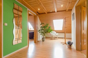 Unclassified image, 3 of 19, button