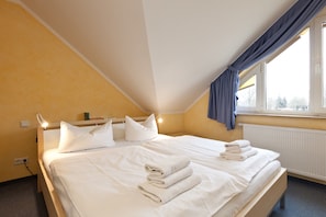2 bedrooms, in-room safe, WiFi