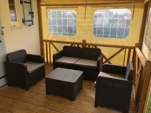 Terrace/patio - Chalet in a private park in Saint Pierre D'oléron (Saint-Pierre-d'Oléron)