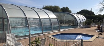 Chalet in a private park in Saint Pierre D'oléron