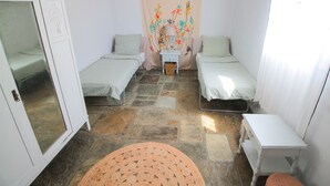 Unclassified image, 4 of 5, button - Spectacular View Villa in Ysternia (Tinos)