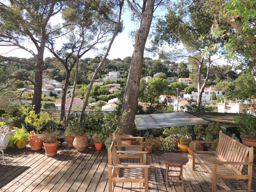 Bas de villa à 5 min de la mer avec terrasse de 100M2