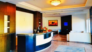 Reception - Johny International Hotel (Muscat)