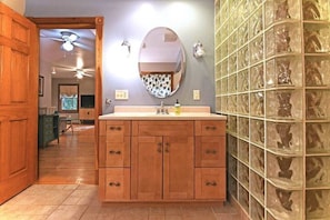 Bathtub, jetted bath, hair dryer, towels