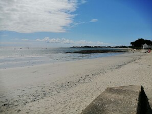 In Strandnähe, Liegestühle