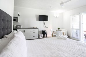 1 Schlafzimmer, Bügeleisen/Bügelbrett, kostenloses WLAN, Bettwäsche