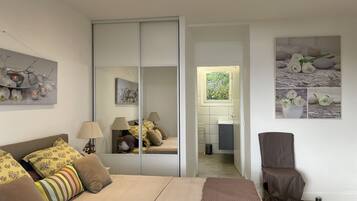 5 bedrooms, iron/ironing board, travel cot, free WiFi