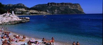 Apartment close to beaches in residence